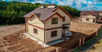 Все подорожало в два раза. Стоит ли начинать строить дом?